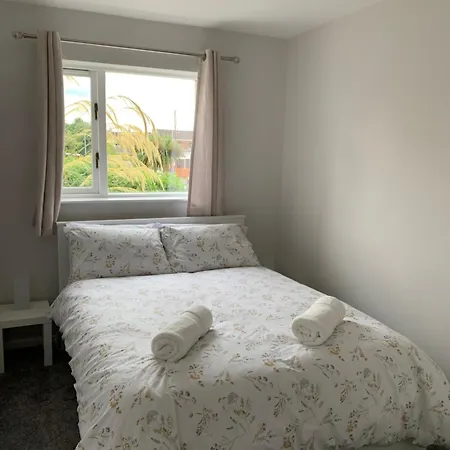 Beautiful Apartment In Newtownabbey Jordanstown Esterno foto