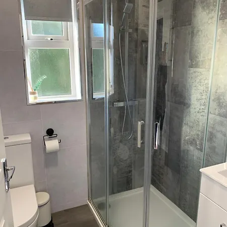 Beautiful Apartment In Newtownabbey Jordanstown Esterno foto