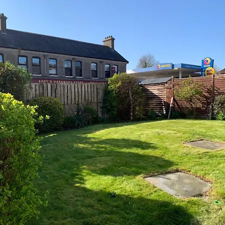 Beautiful Apartment In Newtownabbey Jordanstown Esterno foto